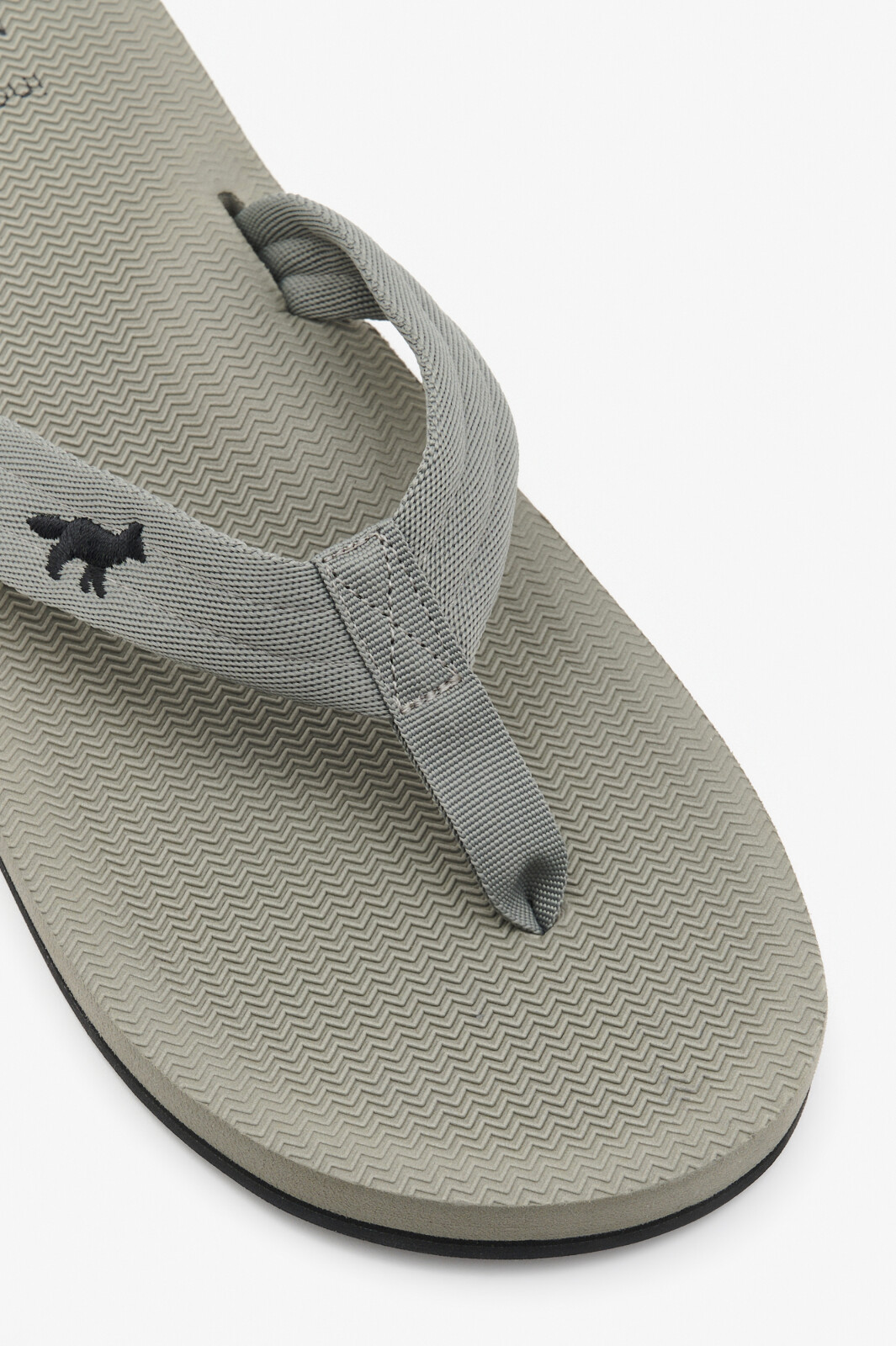 Maison Kitsune X Indosole Вьетнамки
