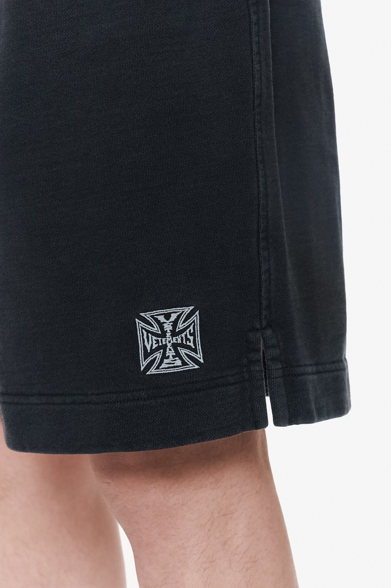 Vetements Шорты