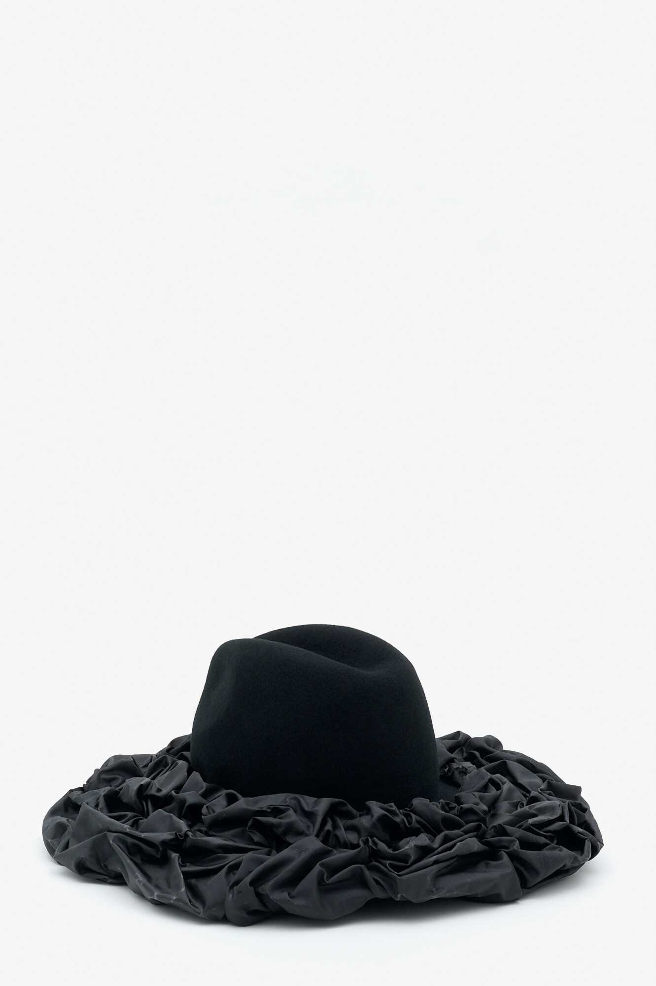 Comme Des Garcons Шляпа
