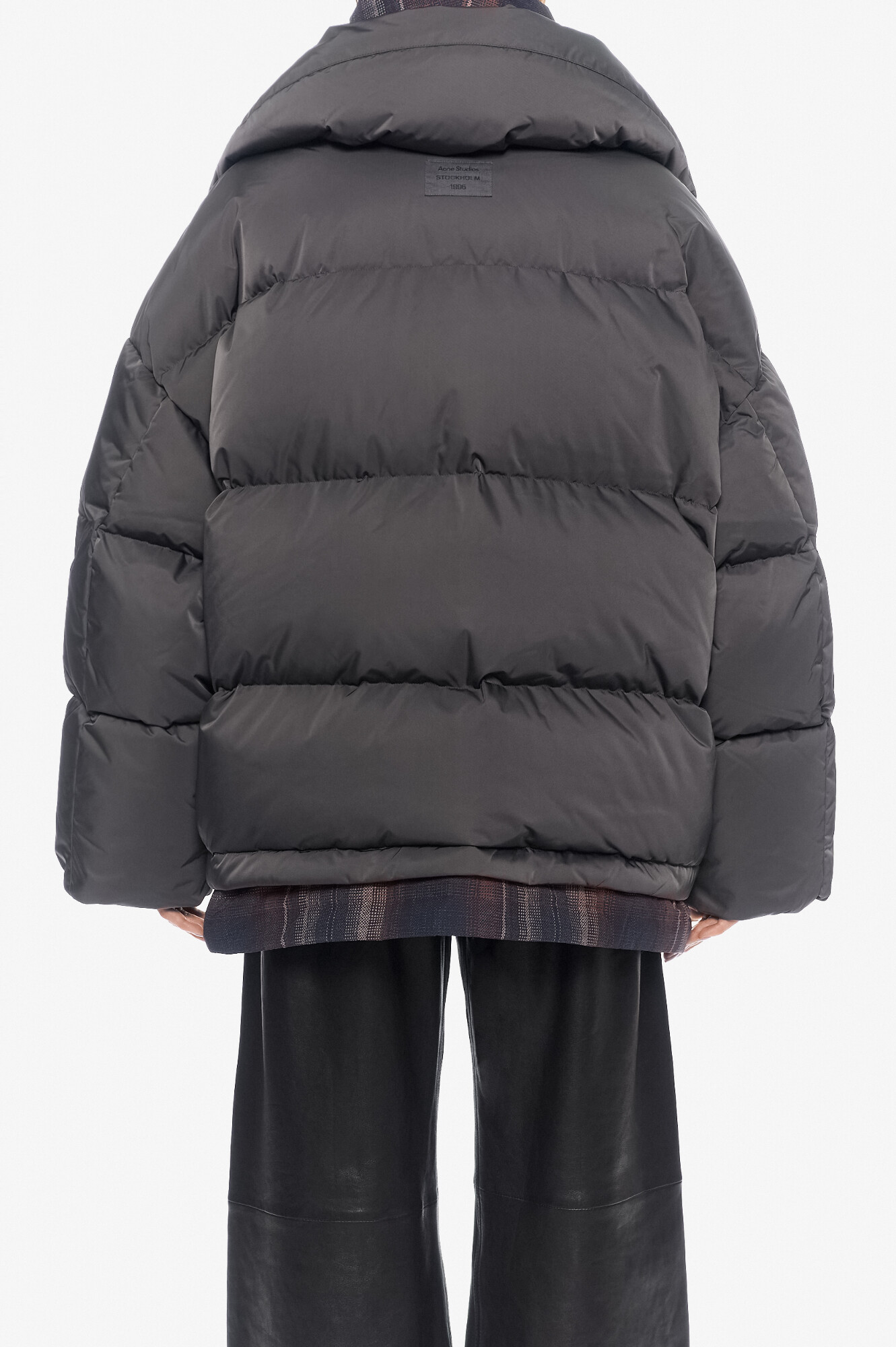 Acne Studios Пуховик