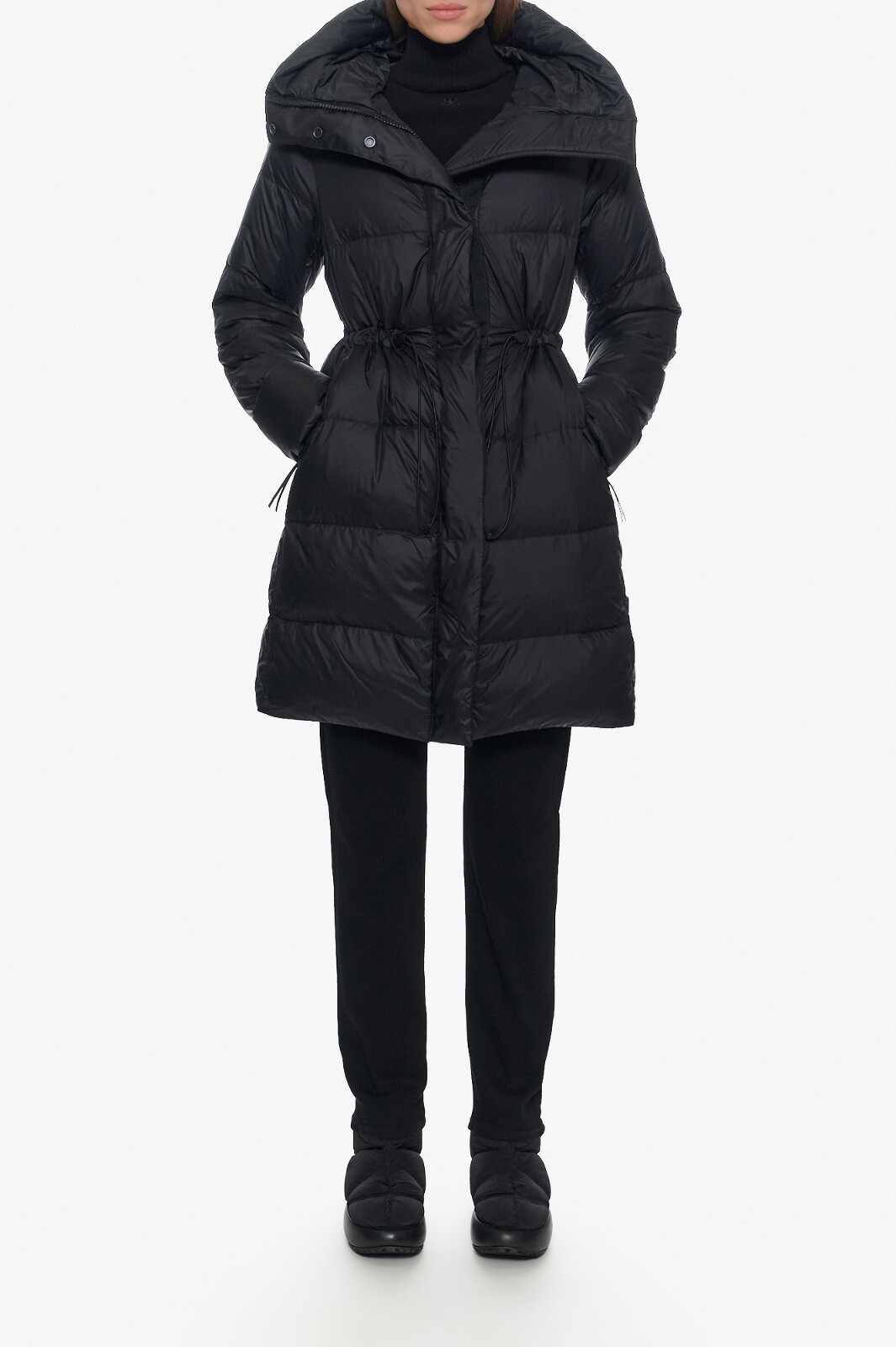 Canada Goose Пуховик