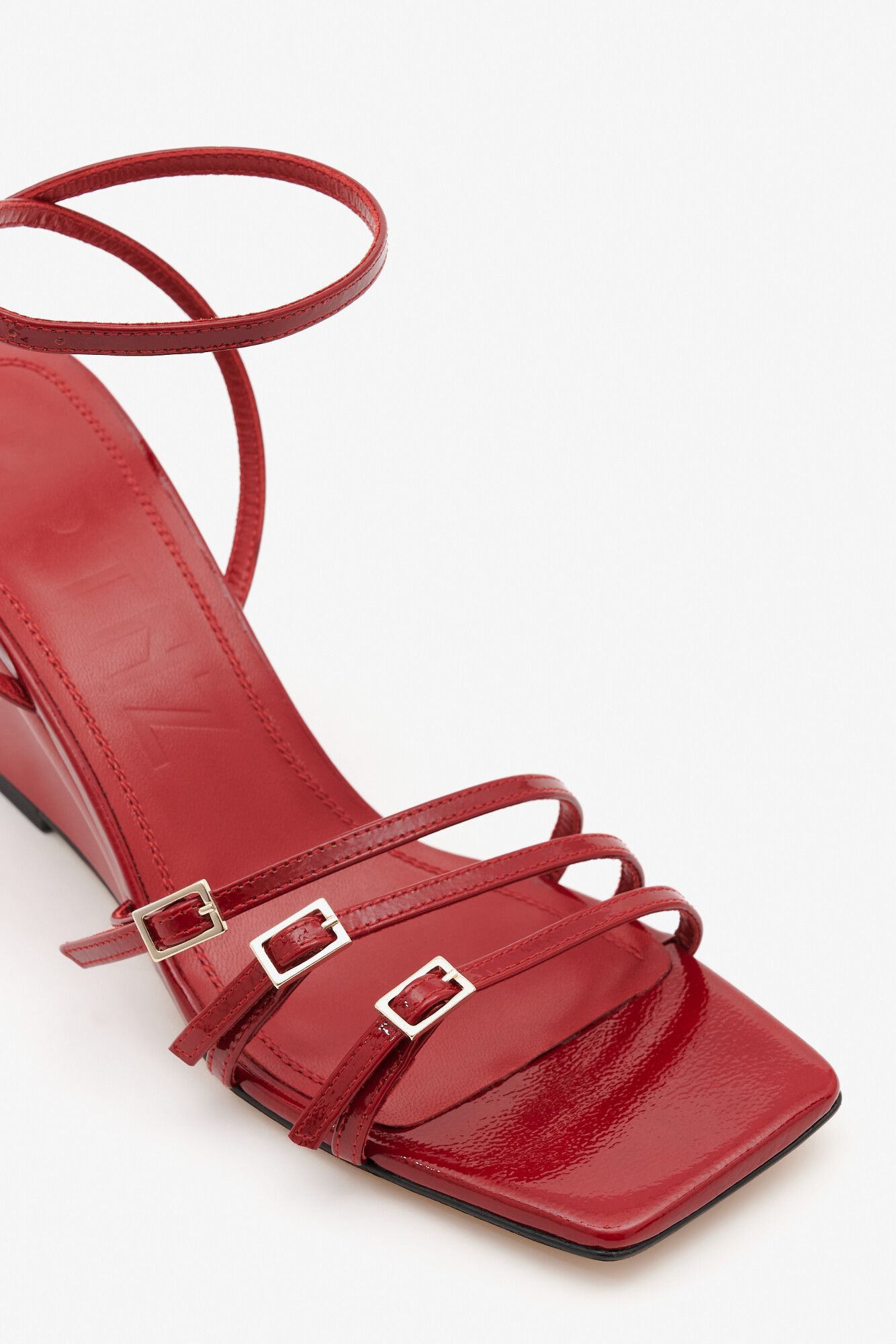 Souliers Martinez Босоніжки