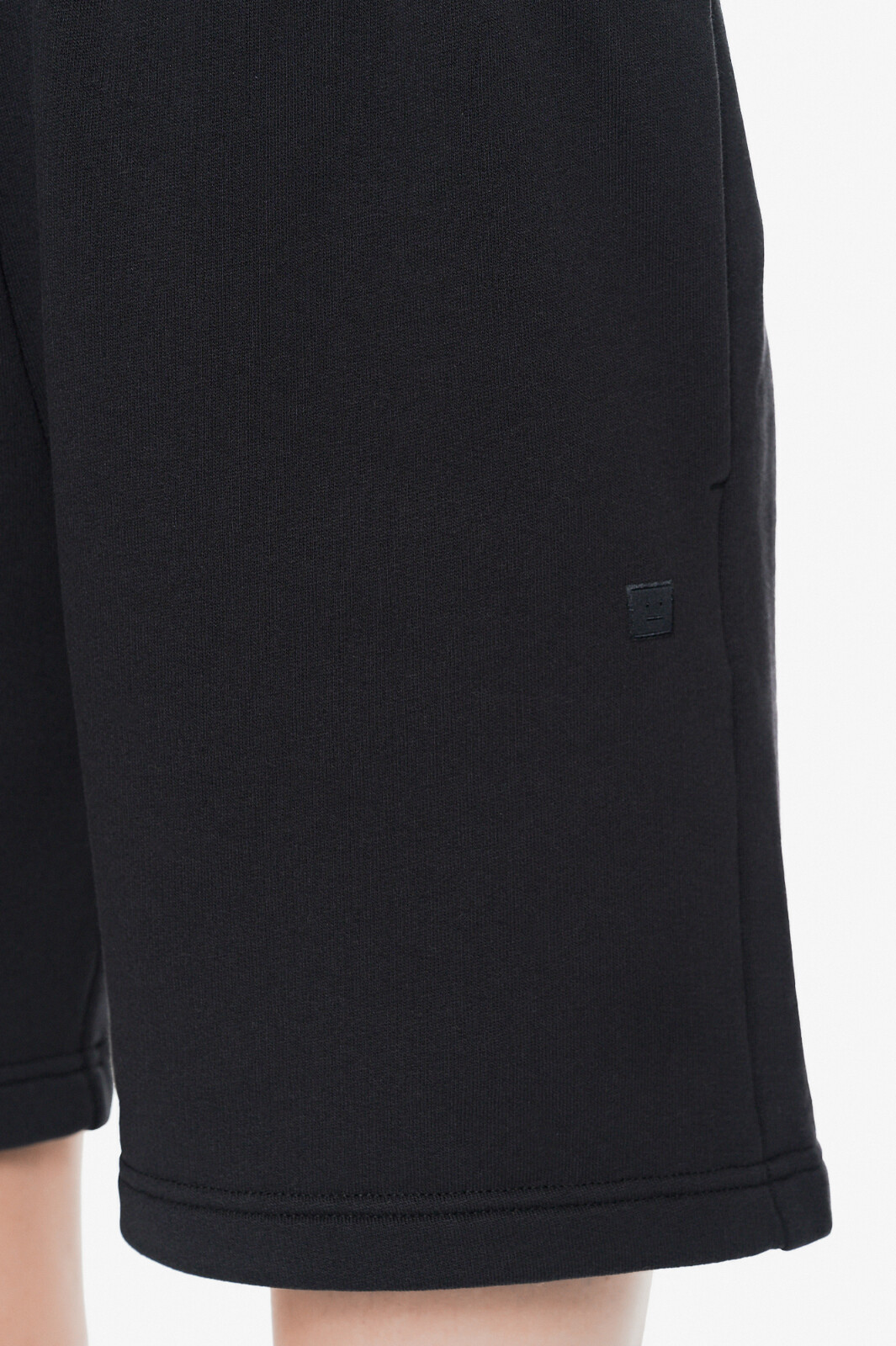 Acne Studios Шорти