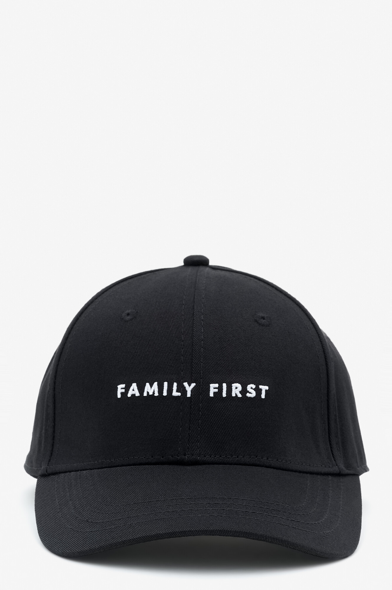 Family First Бейсболка