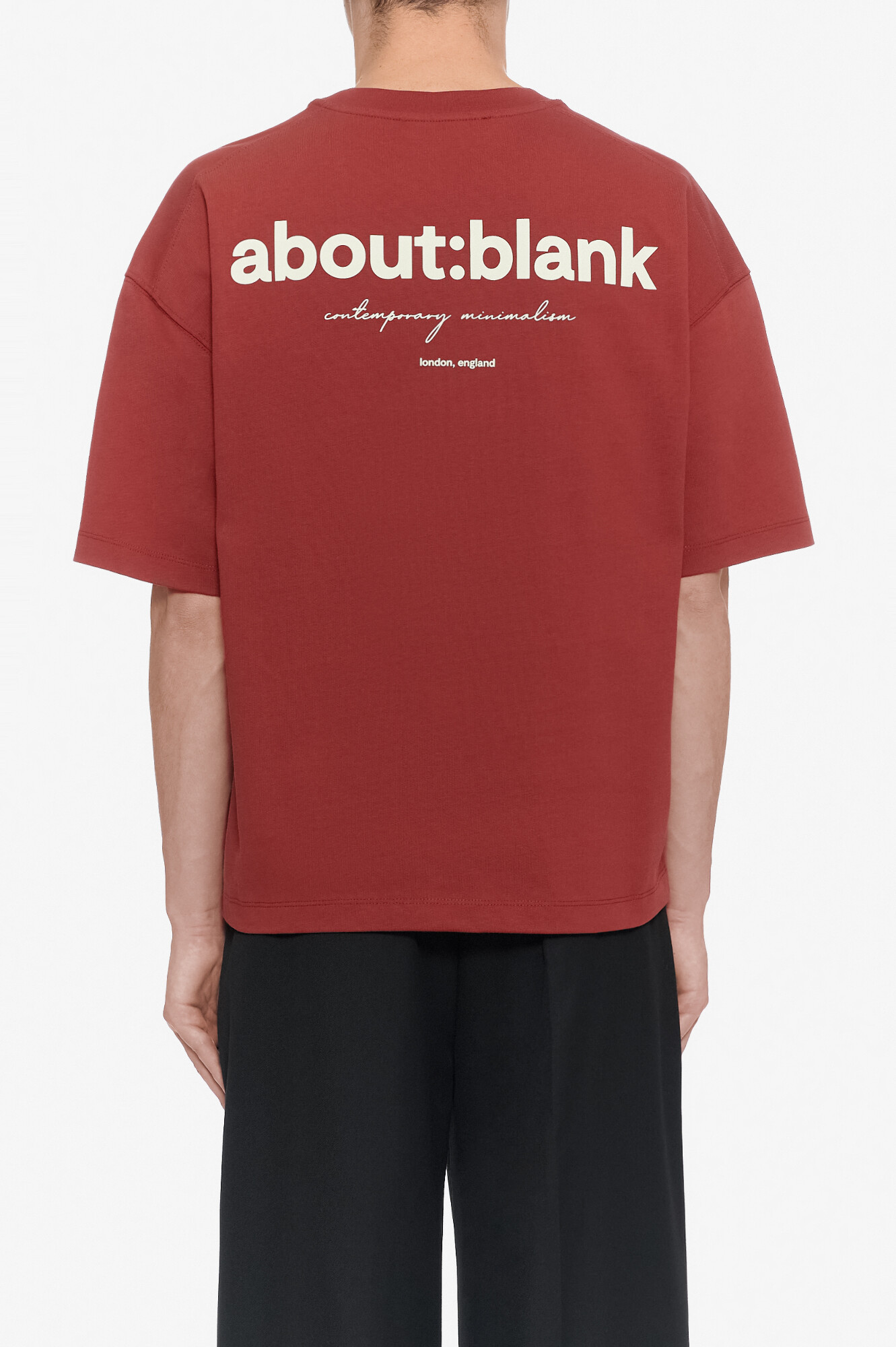About Blank Футболка