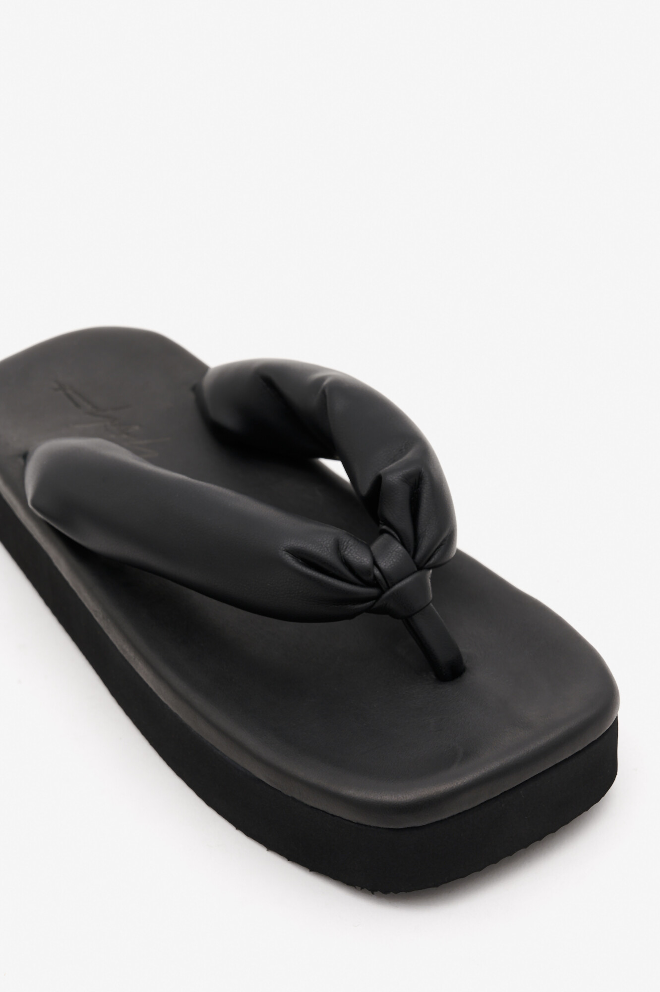 Yohji Yamamoto Вьетнамки