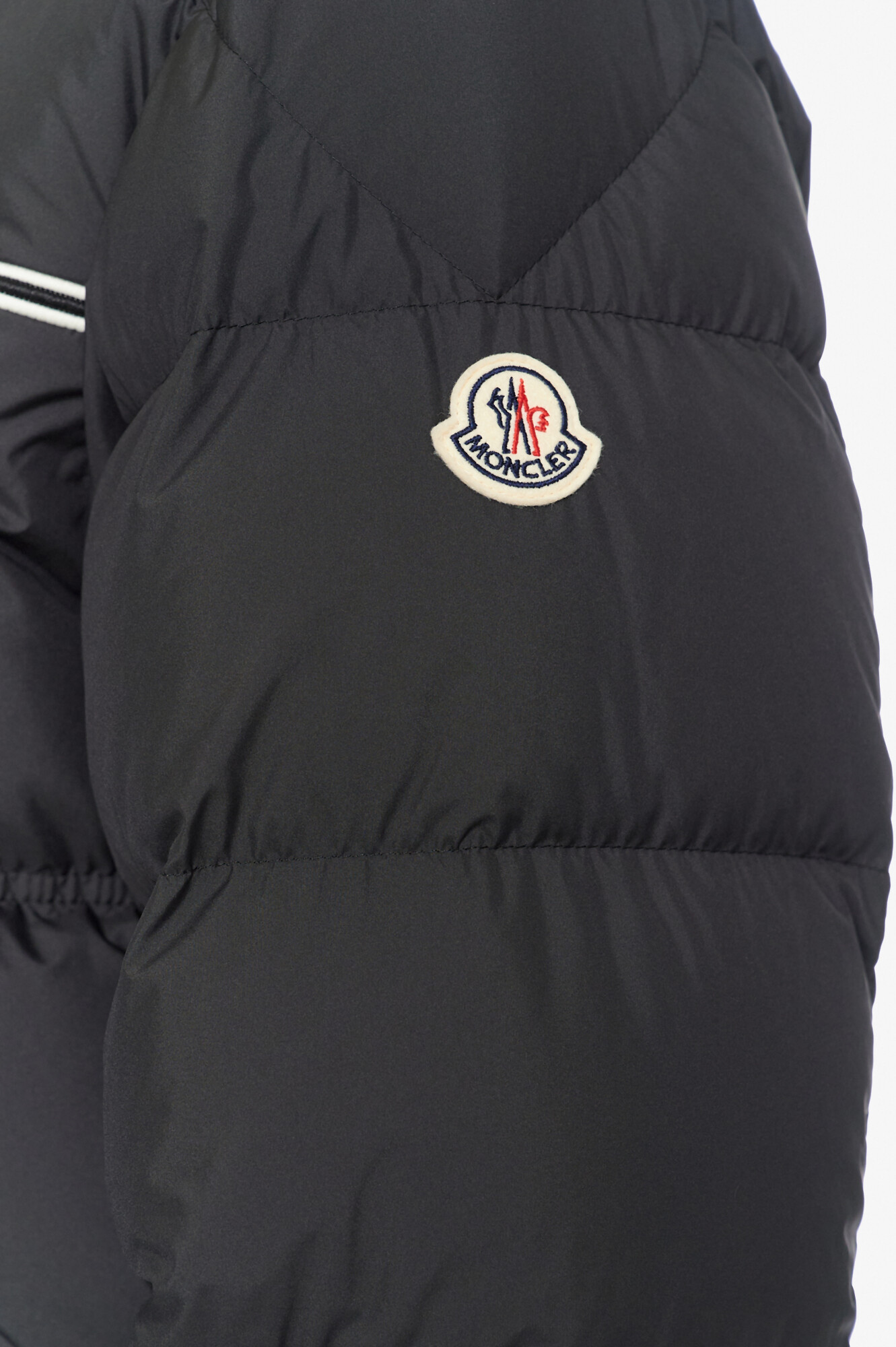 Moncler Пуховик