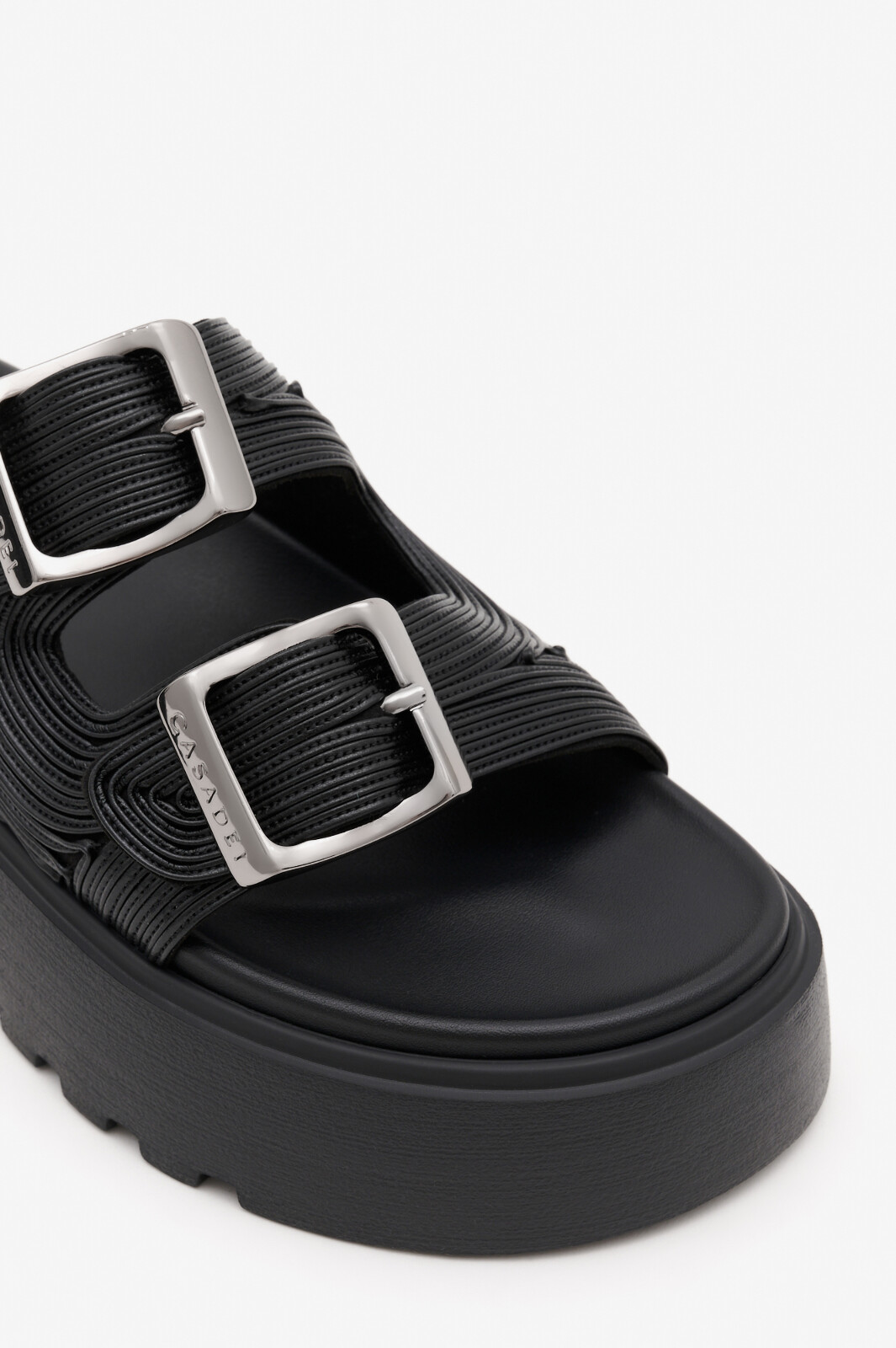 Casadei Шльопанці
