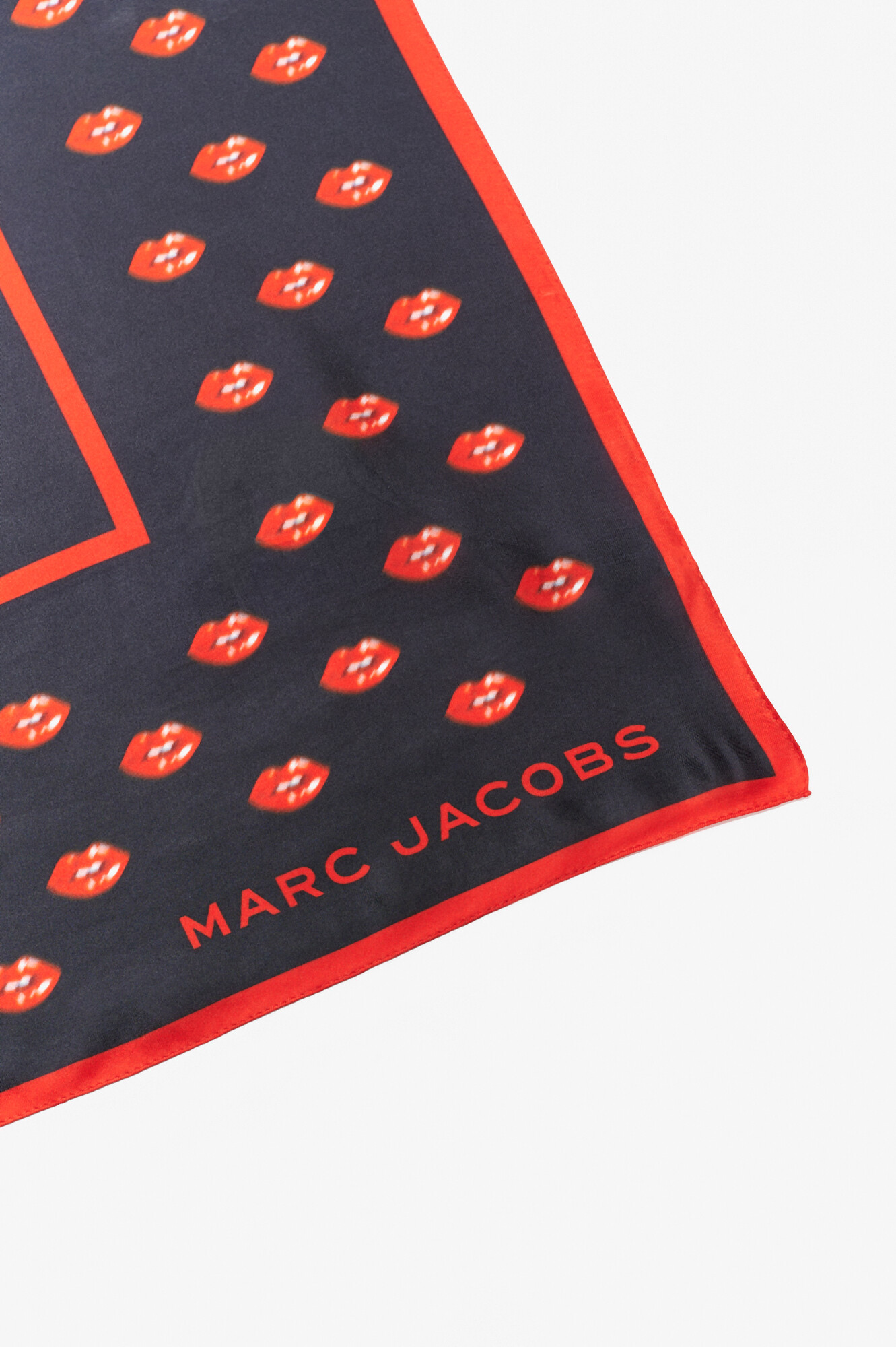 Marc Jacobs Хустка