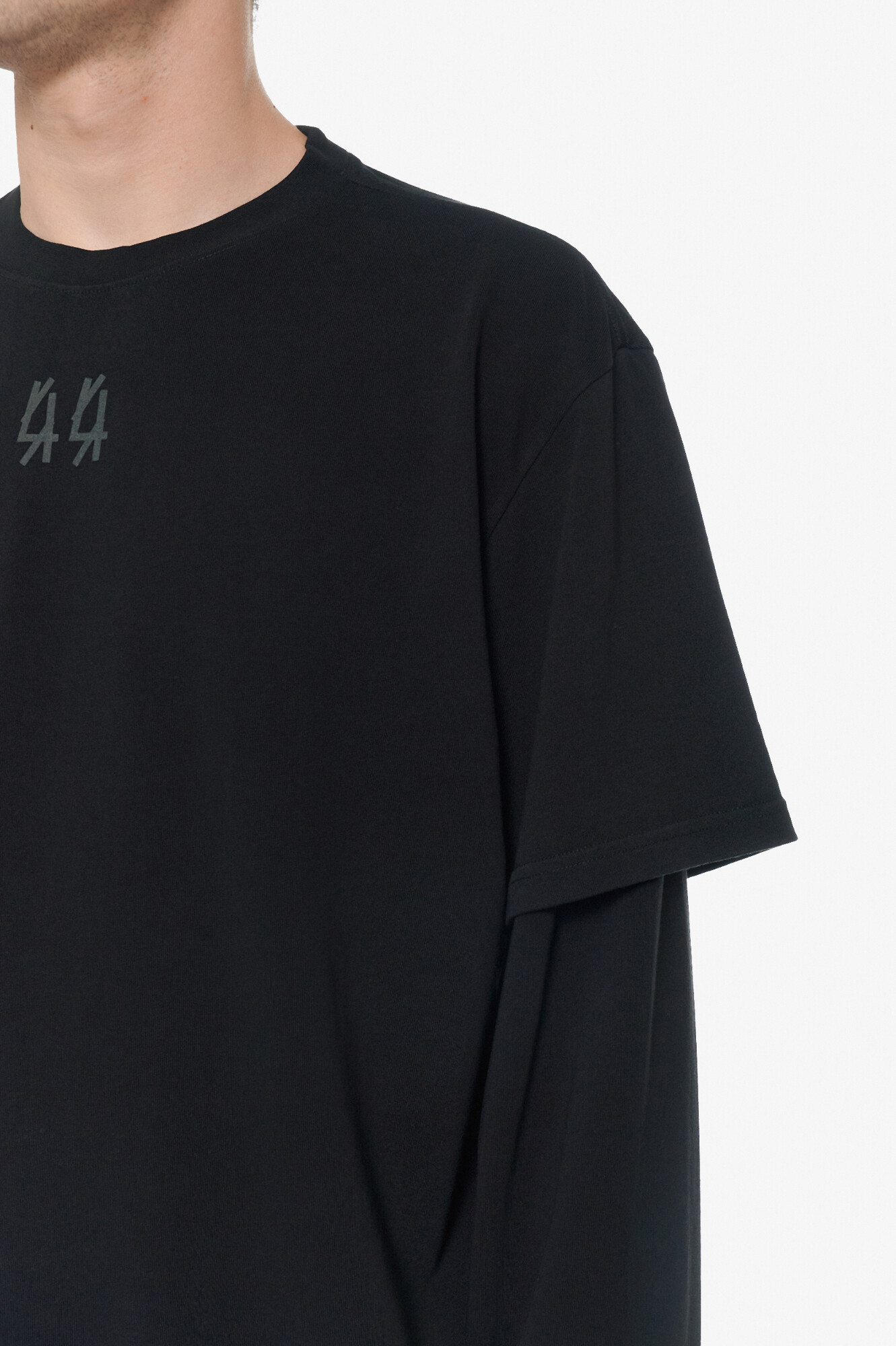 44 Label Group Реглан
