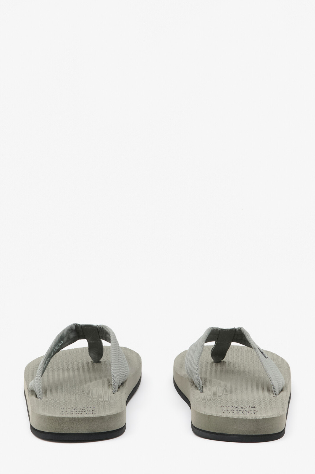 Maison Kitsune X Indosole Вьетнамки