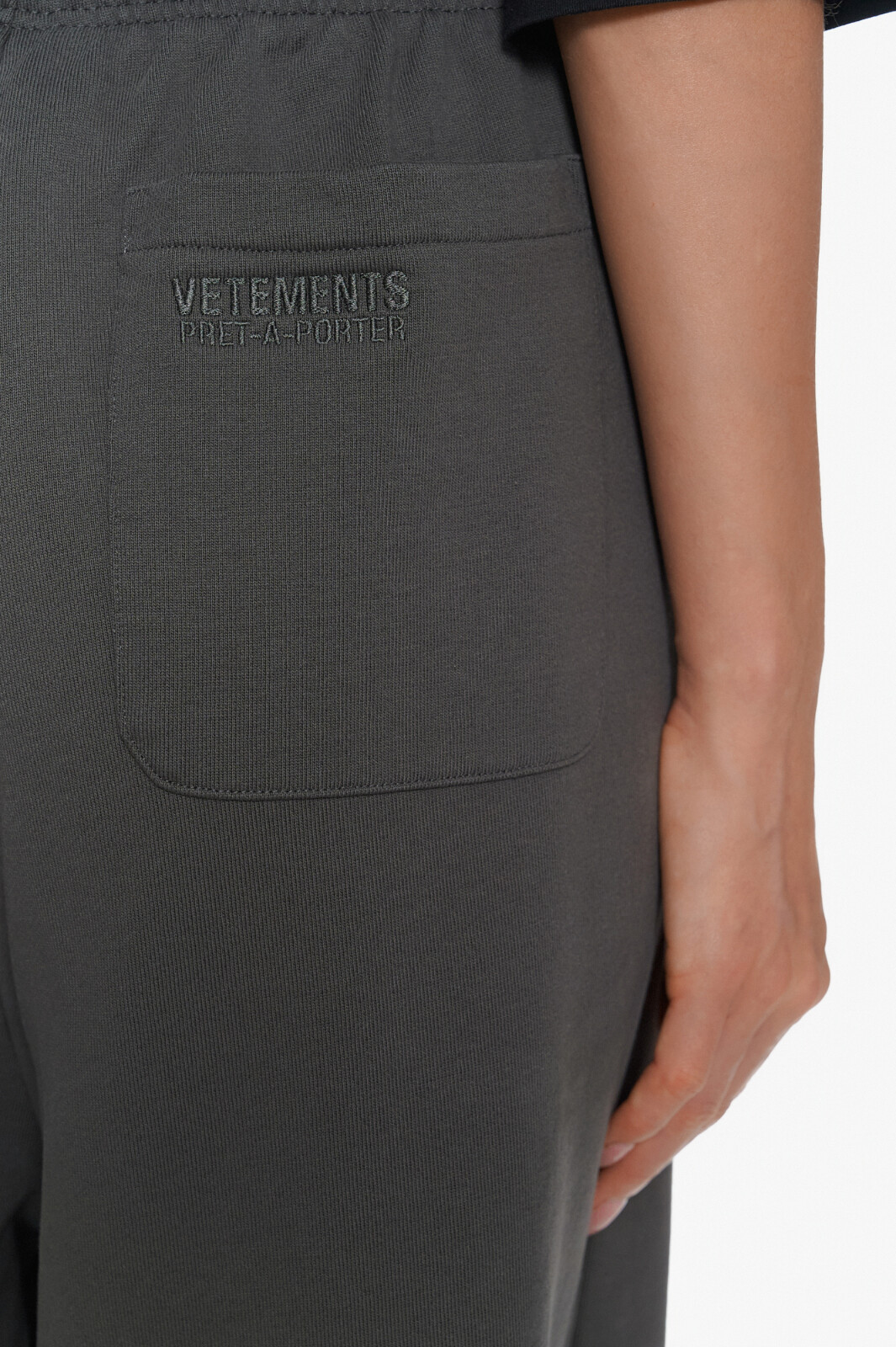 Vetements Брюки